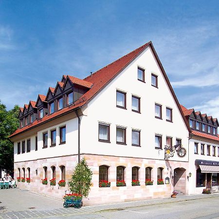 Bloedel Gasthof Gruener Baum Nürnberg Exteriör bild